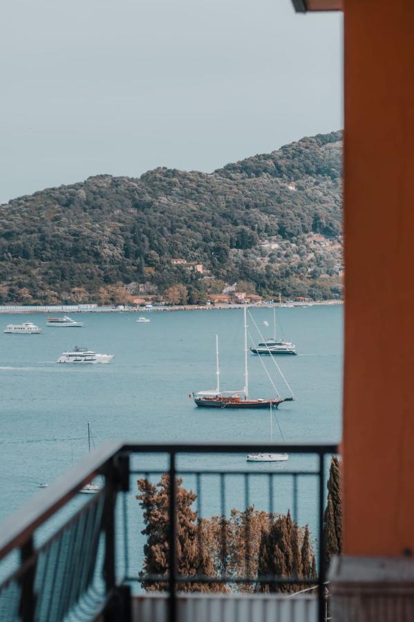Casemaggi Attico Sul Mare, Penthouse On The Sea Apartment